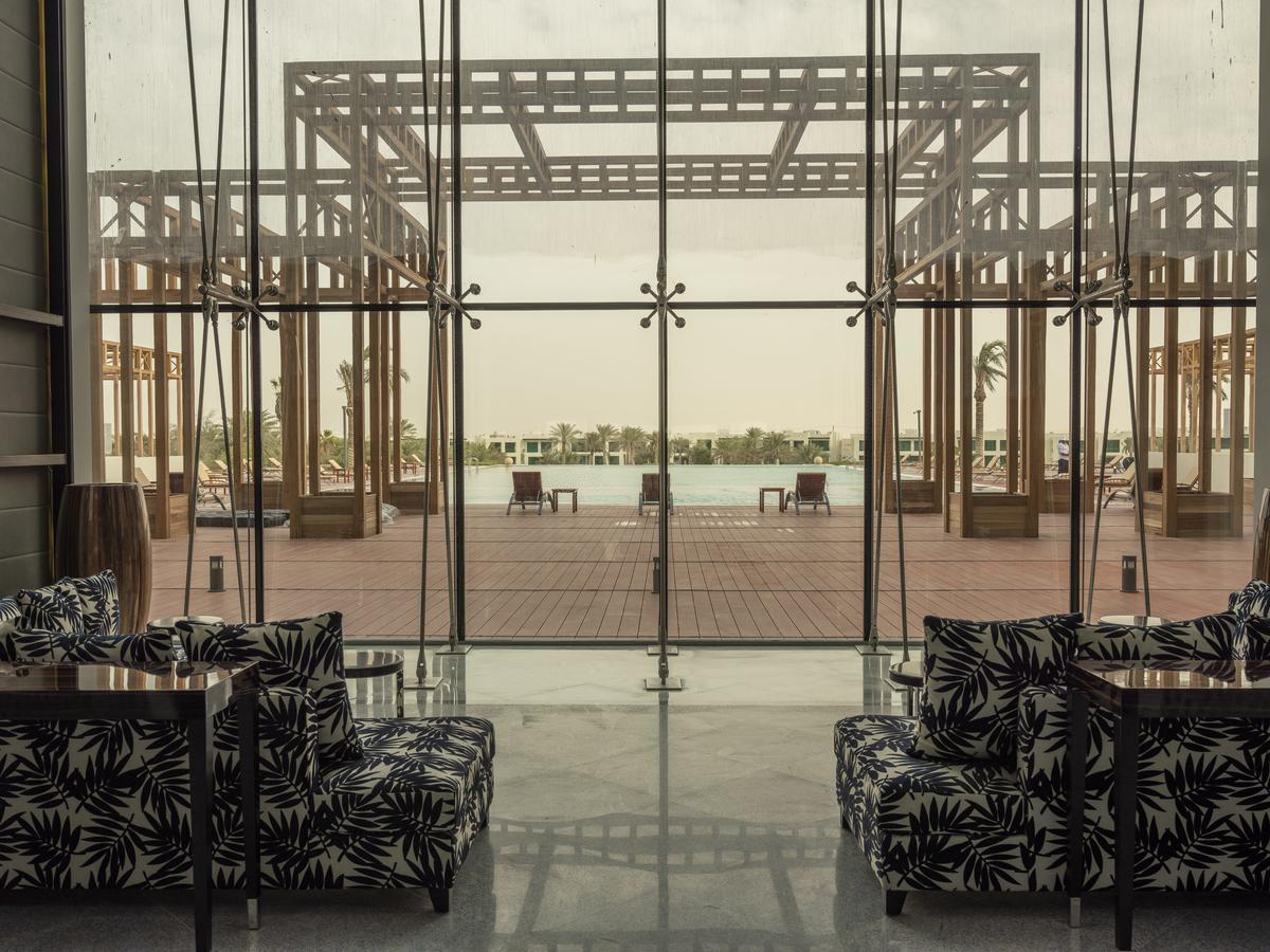 Retaj Salwa Resort & Spa Al Rayyan Exterior foto The interior of the hotel